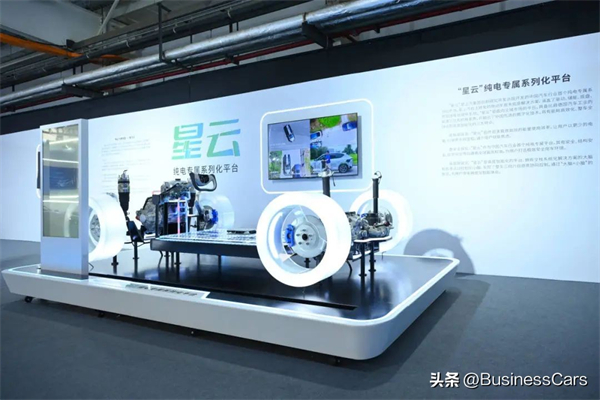 上汽牵手华为，为中国汽车市场打造美好灵魂与梦想