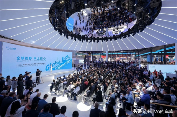 上汽破壳重生，一路向“新”而行